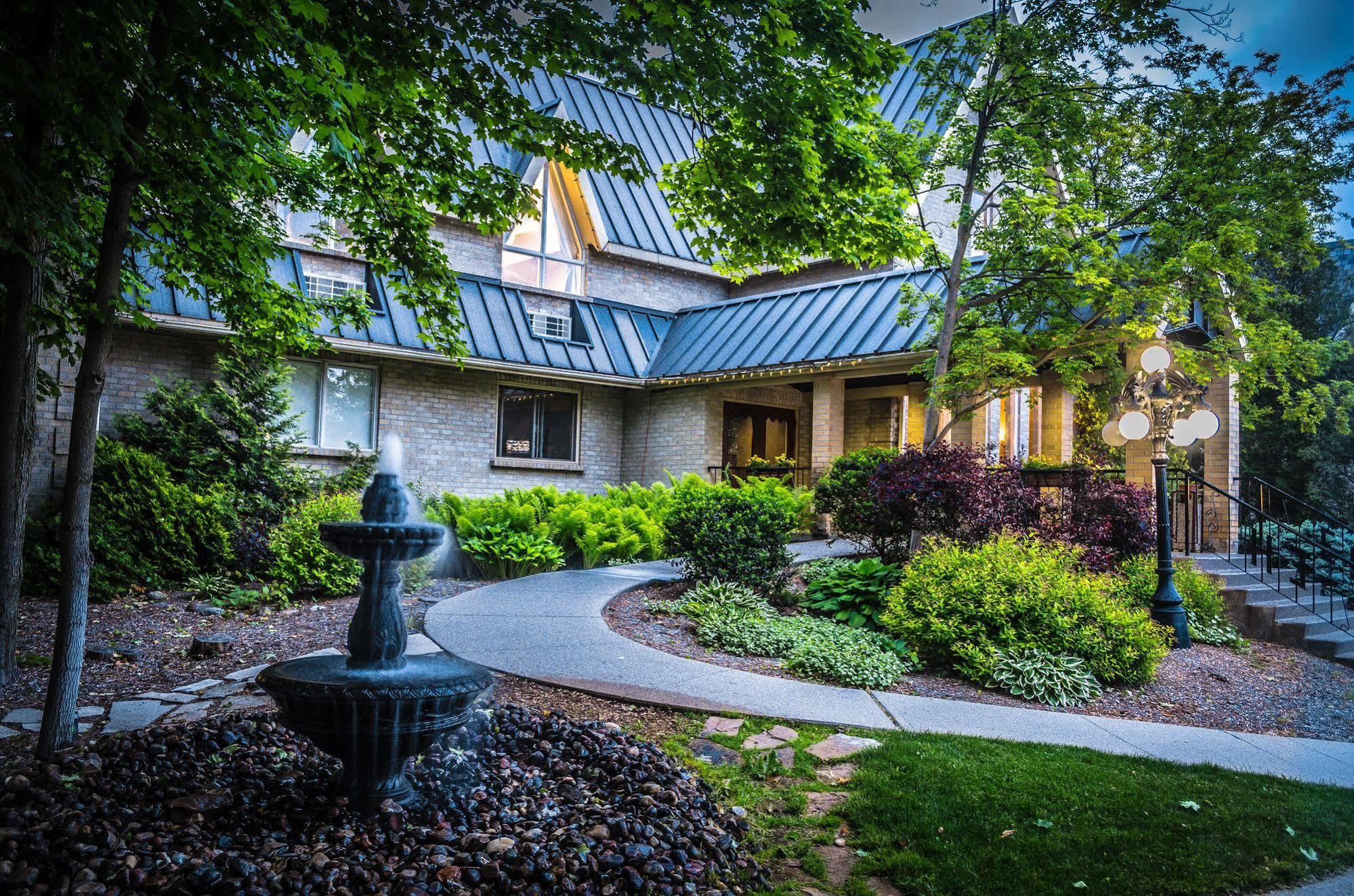 Elm Hurst Inn & Spa Ingersoll Exterior foto